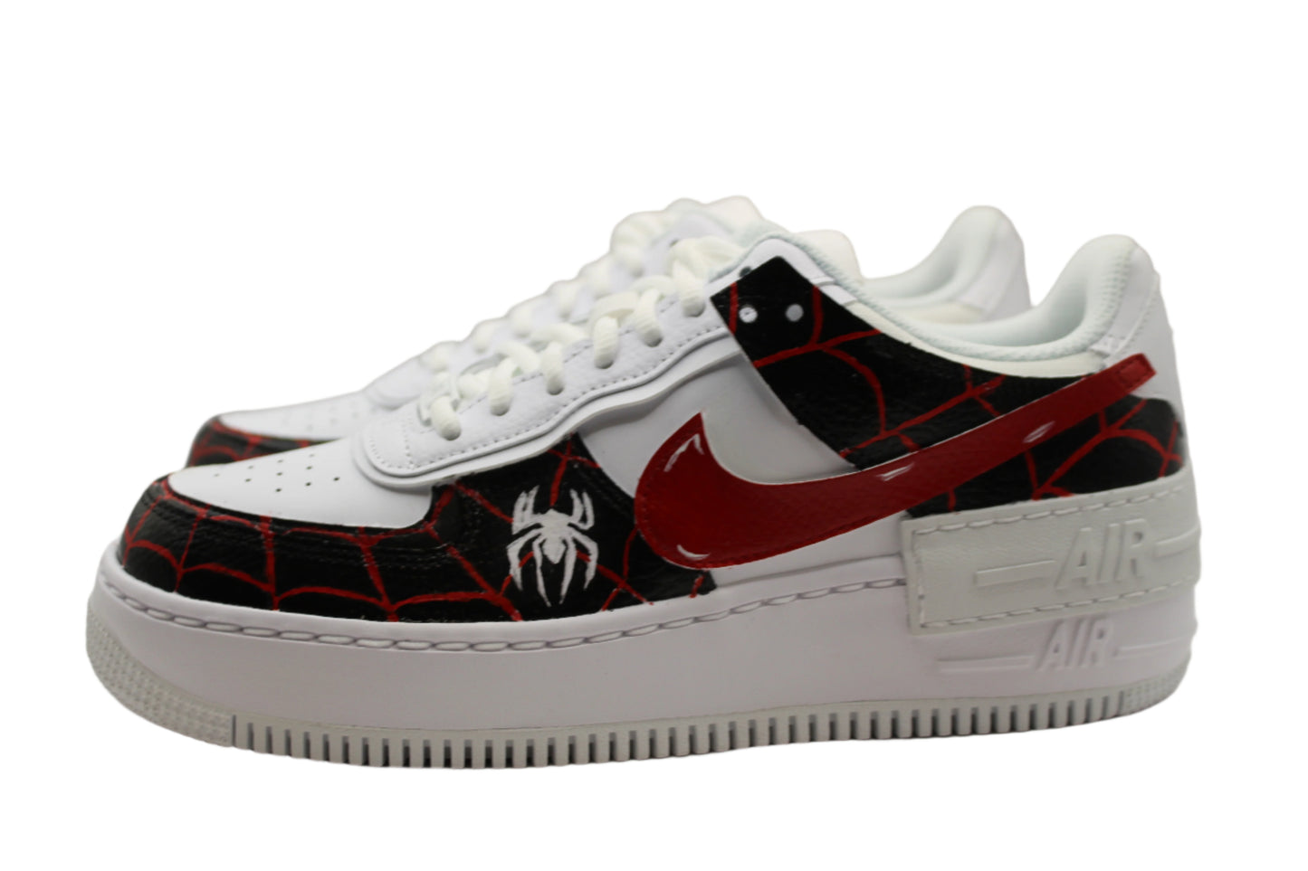 Spiderweb sneakers