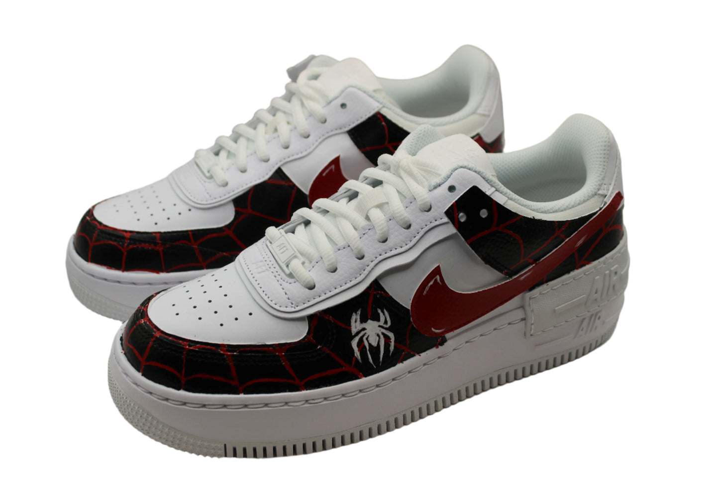 Spiderweb sneakers